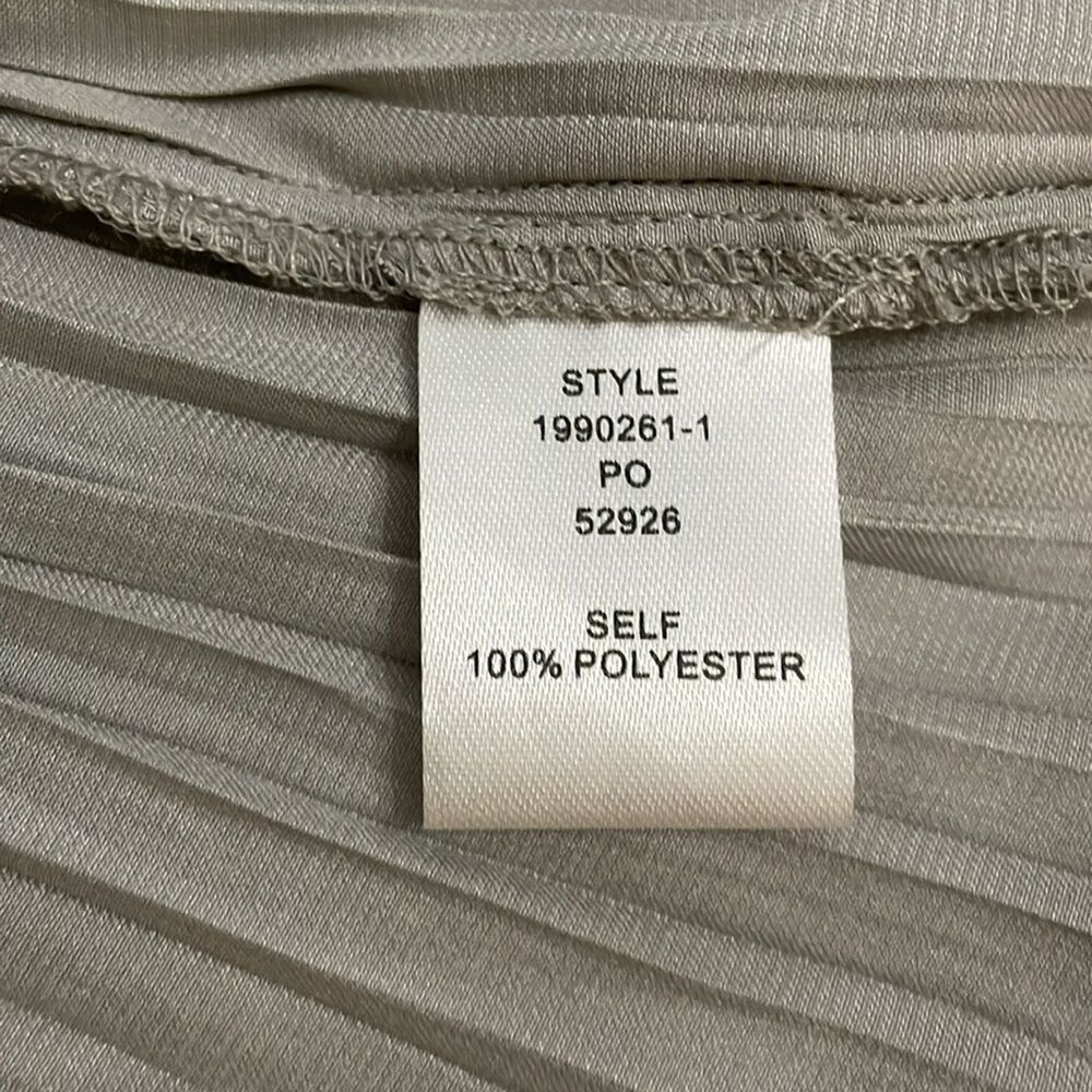 Current Air Gray Split Neck Flutter Sleeve Smocke… - image 9